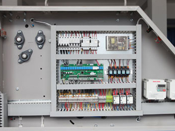 
		毛巾折疊機(jī)
	(圖5)