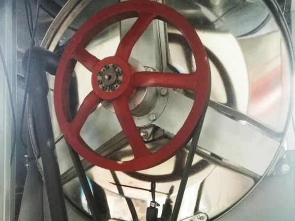 
		XGQP-F系列全自動(dòng)工業(yè)洗脫烘一體機(jī)
	(圖3)